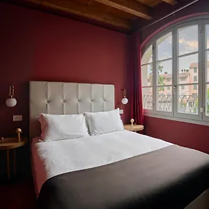  Apartamento Rego - Boutique & Serenity With Some Off-site In The Heart Of Center Italia